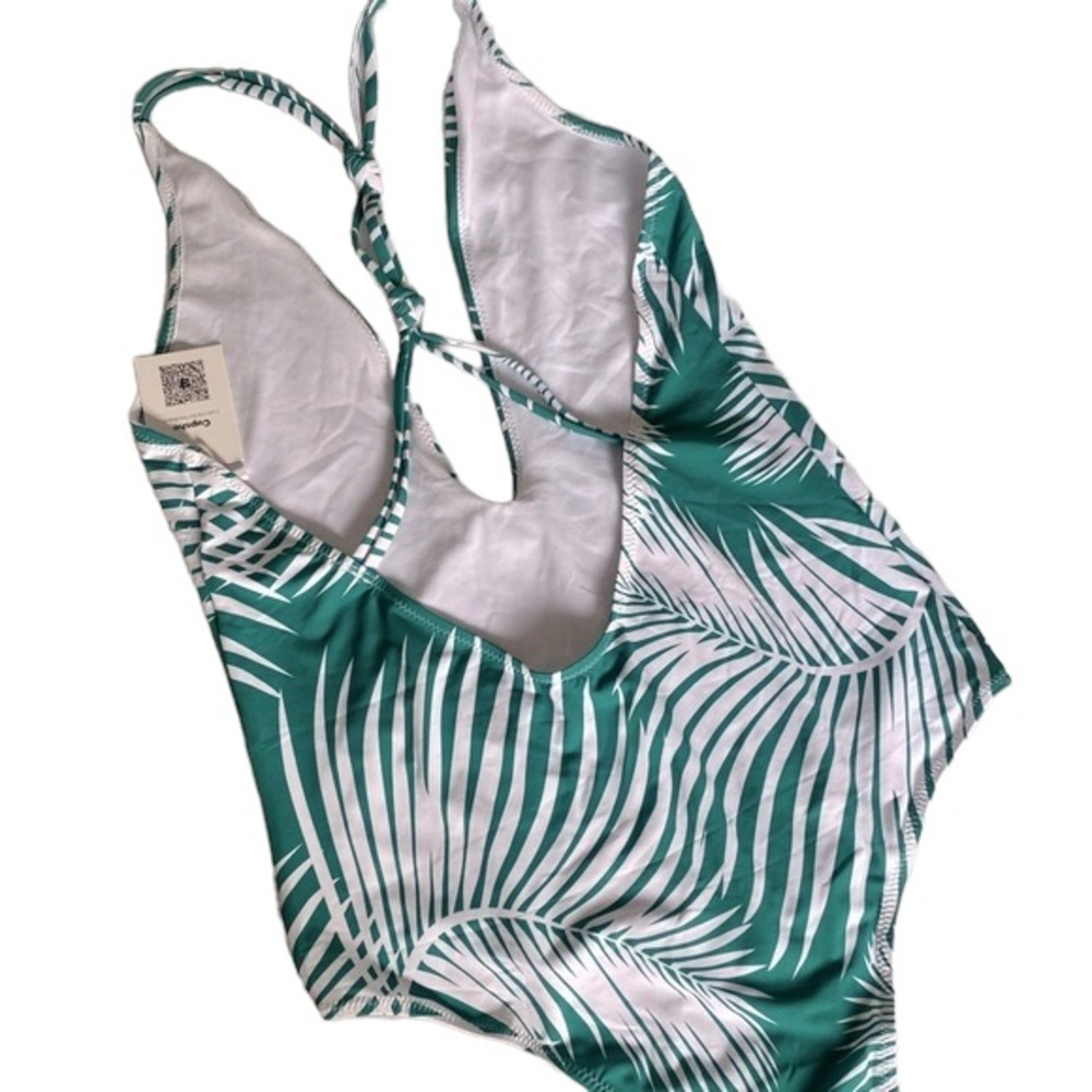 CUPSHE WOMENS SWIMSUIT💚🤍💚New with tags - Picture 2 of 9
